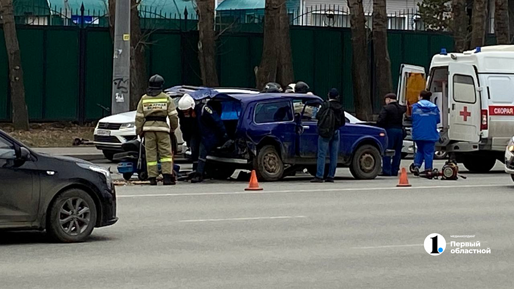 В центре Челябинска произошло ДТП с участием отечественного авто