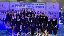 Челябинские фигуристки — бронзовые призеры всероссийских соревнований по синхронному катанию