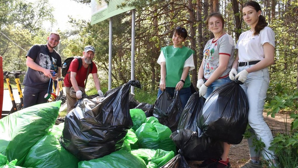 Челябинцы совместят забег и субботник в городском бору