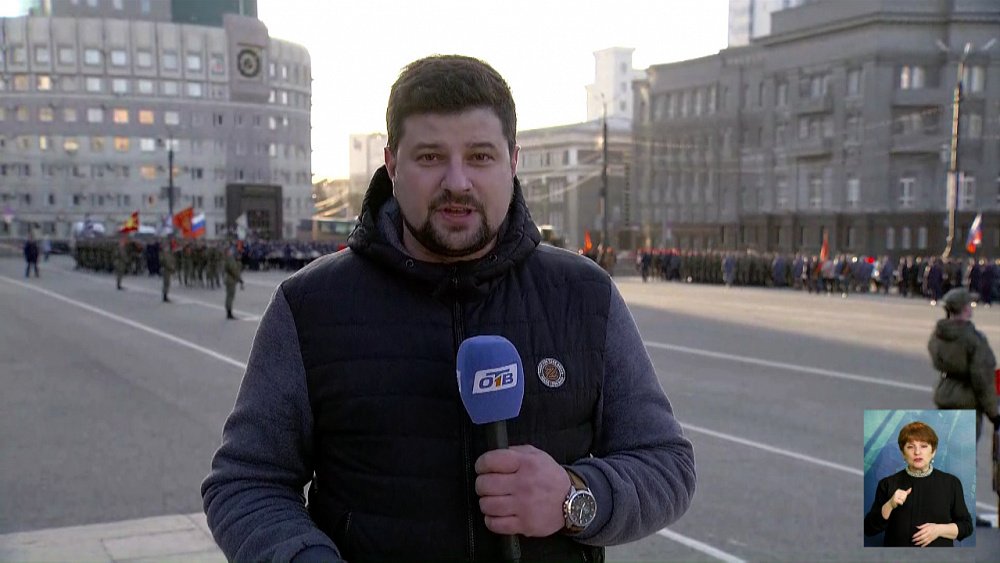 На площади Революции состоялась первая репетиция Парада Победы