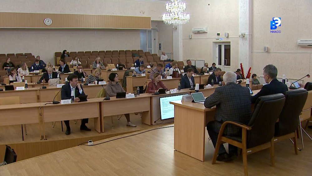 Депутаты рассматривают два годовых отчета