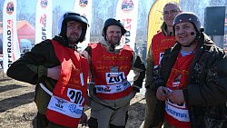 Джипы грязи не боятся — в Челябинске завершились экстремальные триал-гонки