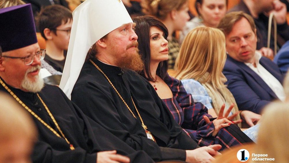 В Челябинске выступил ансамбль песни и танца «Донбасс»