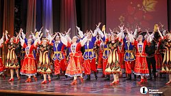 В Челябинске выступил ансамбль песни и танца «Донбасс»