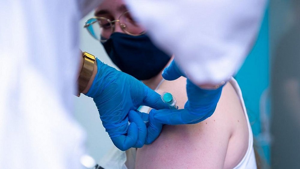 Новые пункты вакцинации от ковида начали открывать с 25 апреля в Челябинской области