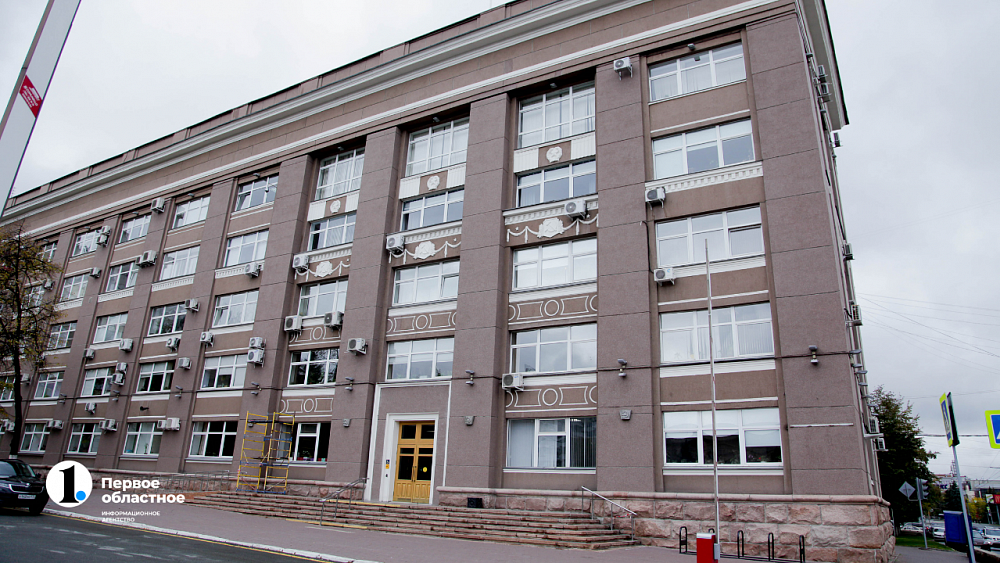 Мэрия Челябинска продает недостроенную гостиницу в Металлургическом районе