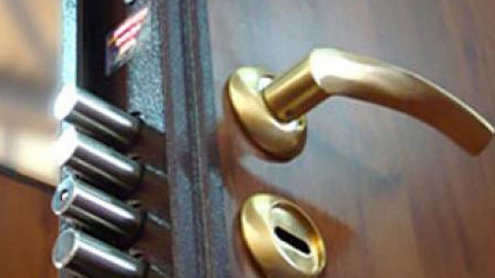 В Миассе мужчина покончил с собой после смерти супруги