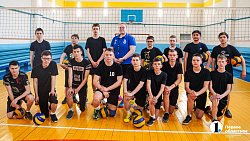 «Кто сказал, что в маленьком городе скучно жить?» — тренер по волейболу