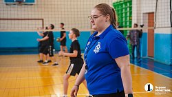 «Кто сказал, что в маленьком городе скучно жить?» — тренер по волейболу