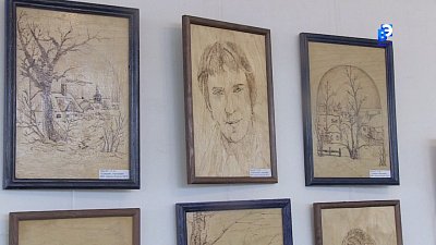 В Миассе открылась выставка детей-сирот