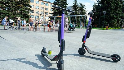 Почти 50% челябинцев предпочитают кататься на электросамокатах