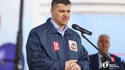 В Челябинске прошел первомайский митинг-концерт