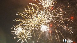 Праздник Весны и Труда в Челябинске завершился фейерверком