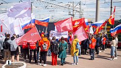 Из Челябинска в Донбасс отправили спецвагон с гуманитарной помощью