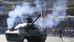 В Челябинске прошла генеральная репетиция построения войск на 9 Мая