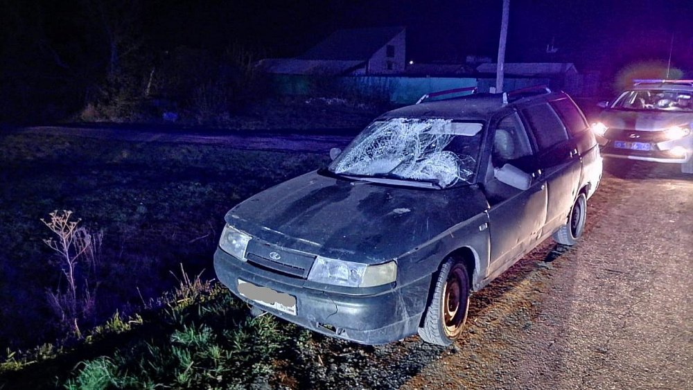В Челябинской области пьяный водитель сбил подростков и скрылся с места ДТП