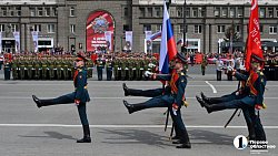 В Челябинске прошел торжественный парад в честь Дня Победы