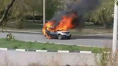Видео вспыхнувшего автомобиля в Челябинске