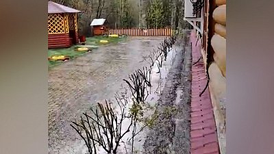 Видео крупного града в Миассе