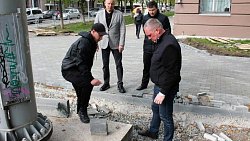 В Челябинске благоустройство пешеходной зоны на улице Свободы идет с опережением графика