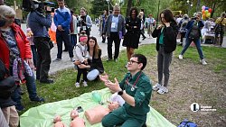 Семейный фестиваль «Пикник на Алом» проходит в Челябинске