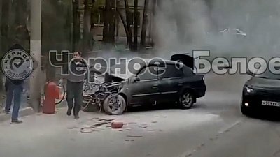 В Магнитогорске автомобиль загорелся после ДТП
