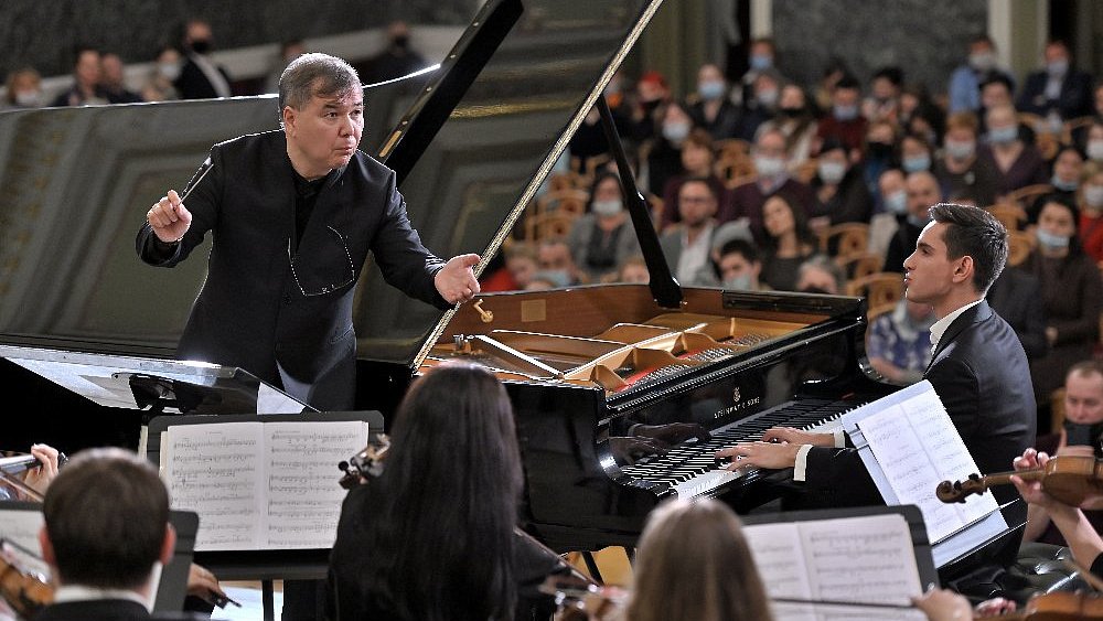 Симфонический оркестр Челябинской области выступит в Санкт‑Петербурге