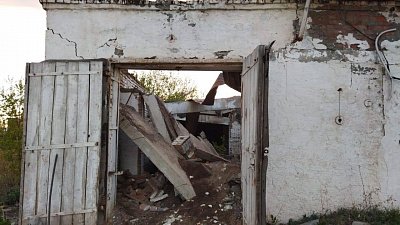 Прокуратура организовала проверку после смерти подростка под завалами дома в Челябинской области