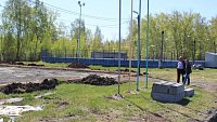 В Коркинском районе начали благоустройство спортивного комплекса