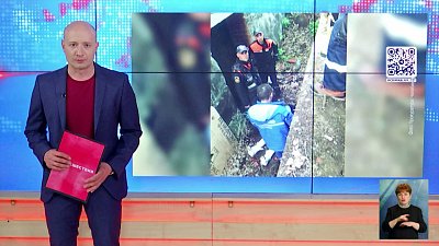 Ребенок упал в котлован на стройке