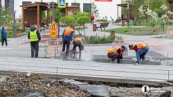 Как в Челябинске ремонтируют трамвайные пути на улице Цвиллинга