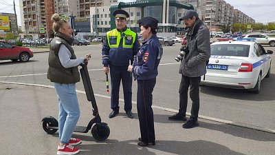 Сотрудники ГИБДД привлекли к ответственности 83 водителя электросамокатов