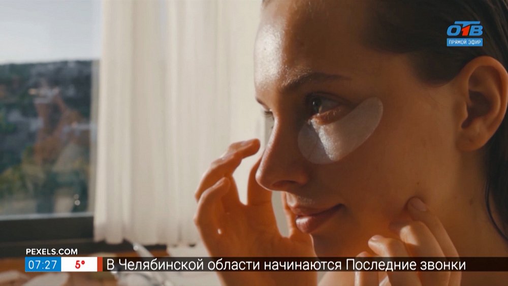 Экспресс-уход за кожей вокруг глаз в сюжете «Патчи для глаз»