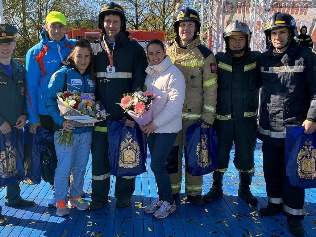 черлидинг дети усть катав. соревнования челябинские. соревнования челябинские. стадион им елесиной челябинск. соревнования в челябинске.