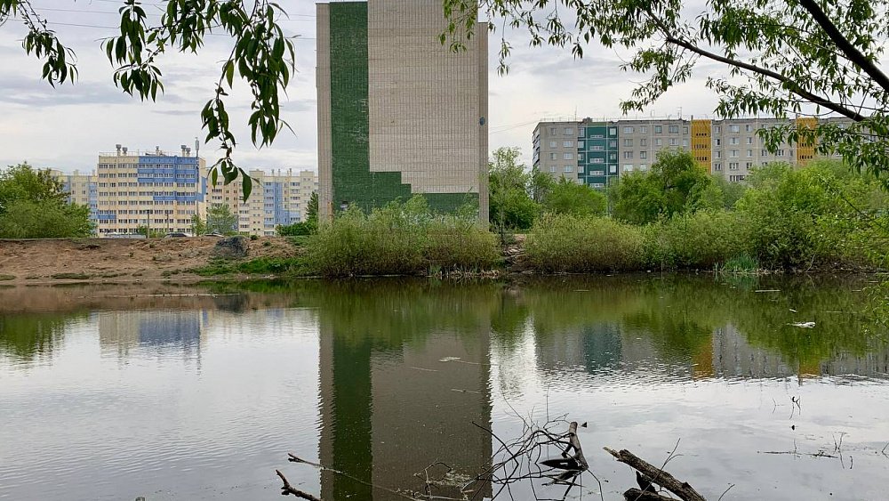В челябинском поселке благоустроят набережную пруда