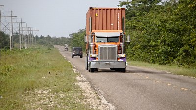 Предприятия Челябинской области меняют маршруты доставки грузов