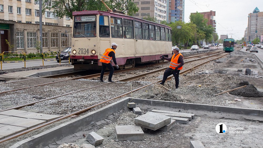 В Челябинске убрали трамвайную остановку на улице Цвиллинга