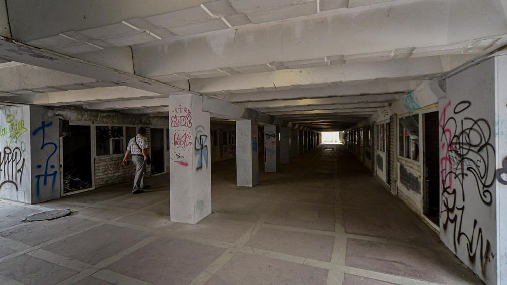 Челябинским подросткам предложили разрисовать подземный переход