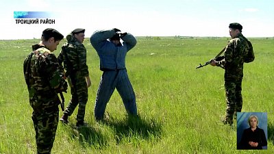 Школьники на неделю стали пограничниками