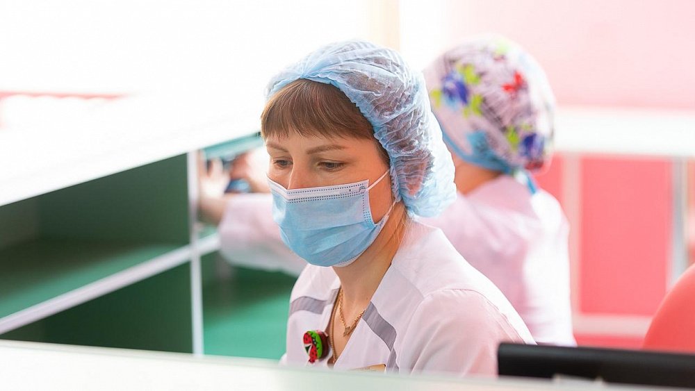 Сельским медикам выплатят по 500 тысяч рублей в Челябинской области