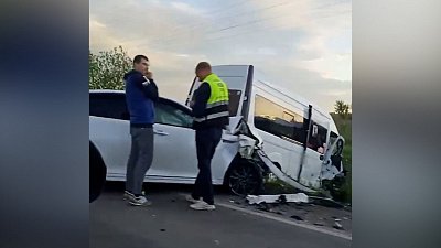 Маршрутка столкнулась с легковушкой под Магнитогорском