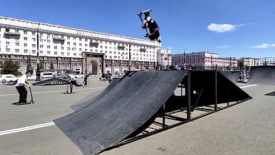 В Челябинске начал работать скейт-парк