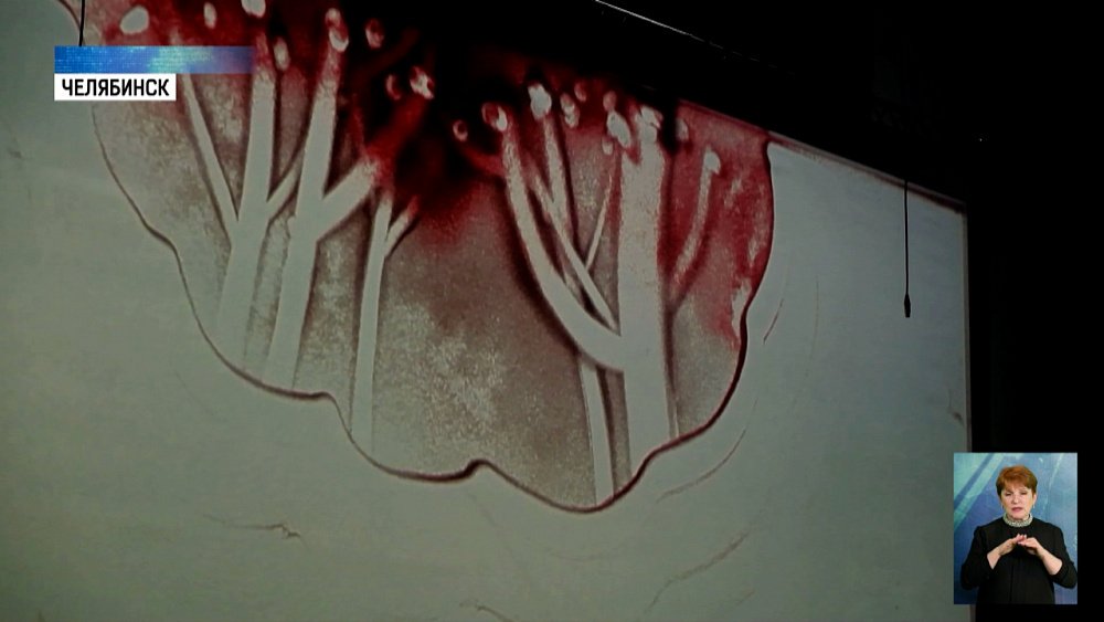 В театре Скарабей показали благотворительный спектакль