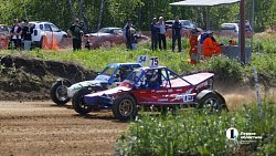 Команда из Перми одержала победу в чемпионате и первенстве УрФО по автокроссу