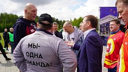 Депутаты Заксобрания в третий раз подряд выиграли турнир по футгольфу