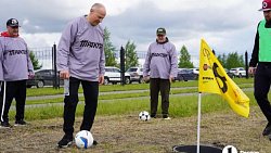 Депутаты Заксобрания в третий раз подряд выиграли турнир по футгольфу