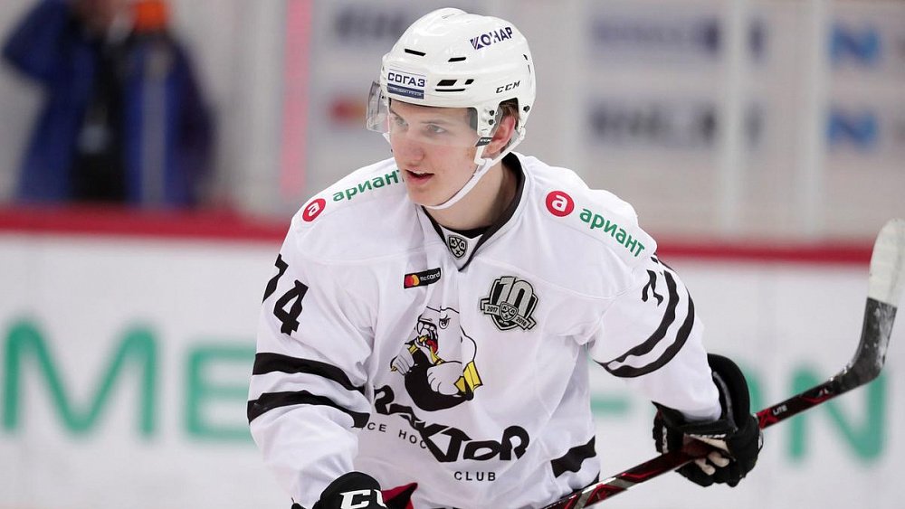 Хоккеист Виталий Кравцов подписал однолетний контракт с «Нью‑Йорк Рейнджерс»