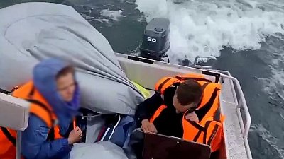 Пара из Кургана чуть не утонула в озере Увильды Пара из Кургана чуть не утонула в озере Увильды