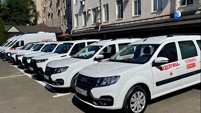 Текслер передал ДНР автомобили скорой