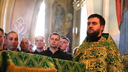 10 тысяч верующих приложились к ковчегу с мощами Сергия Радонежского в Челябинске